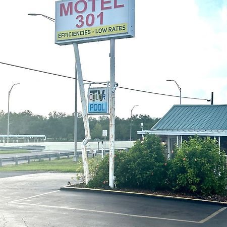 Motel 301 Orient Park Экстерьер фото